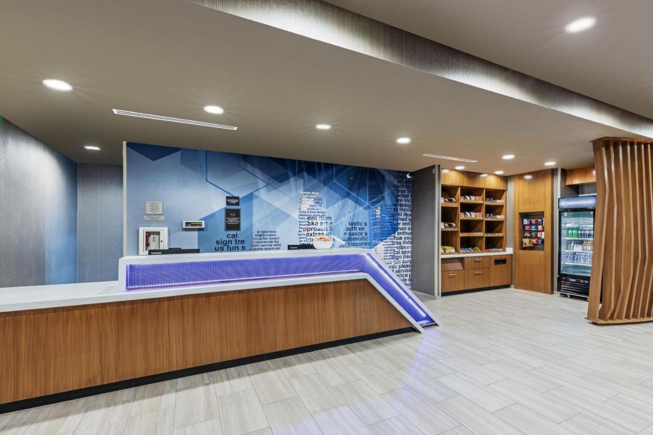 奥斯汀西莱克威万豪春丘套房酒店 莱克韦 外观 照片